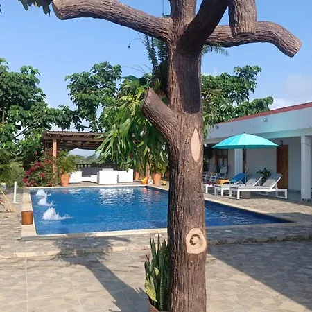 El Encanto De Las Aguas Necoclí Exterior photo