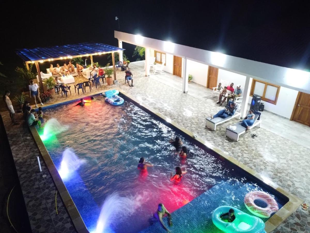 El Encanto De Aguas Camping Necoclí